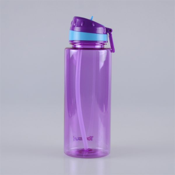 750ml-straw-lid-plastic-water-bottle-bpa-free (1)